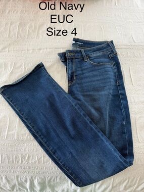 Old Navy Women's Blue Straight Leg Jeans